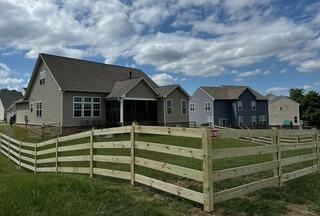 Vinyl Picket Fence Install Waynesboro, PA