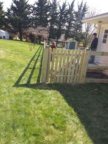 Wood Paddock Fence installation Potomac MD